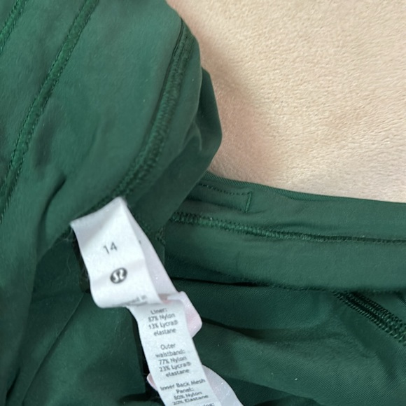 Play off the pleats skirts lululemon - Picture 6 of 9